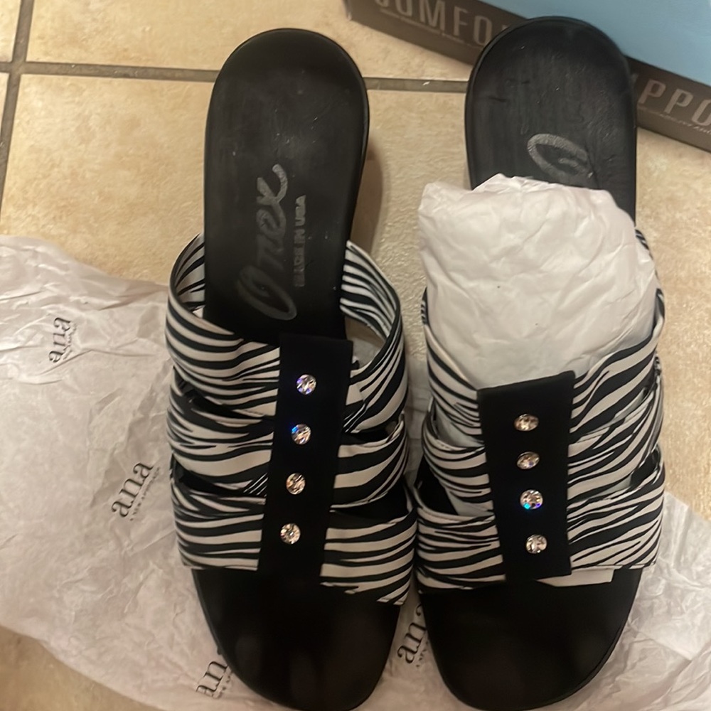 New. - Picture 3 of 5